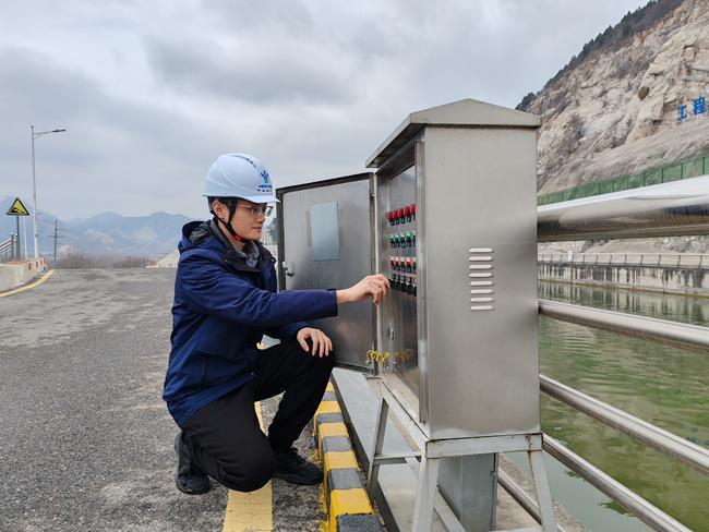  新春走基层丨守渠人24小时在岗，守护一泓清水永续北上 新闻 新春走基层丨守渠人24小时在岗，守护一泓清水永续北上 新闻