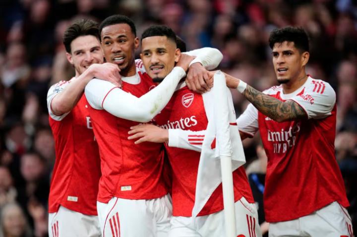  角球制胜！阿森纳凭定位球战术领跑英超，或创历史夺冠纪录 新闻 角球制胜！阿森纳凭定位球战术领跑英超，或创历史夺冠纪录 新闻