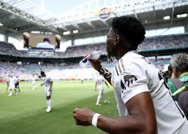 TA:FIFA将允许世界杯补水暂停时插播广告,窗口约2分10秒 新闻