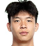  年轻新星的赛场风波；李璇提醒王钰栋，低调务实方能长远发展。 体育新闻 年轻新星的赛场风波；李璇提醒王钰栋，低调务实方能长远发展。 体育新闻